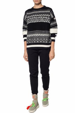 Sweatshirt with an embroidered pattern, zdjęcie 2 Sweatshirt with an embroidered pattern od Moncler